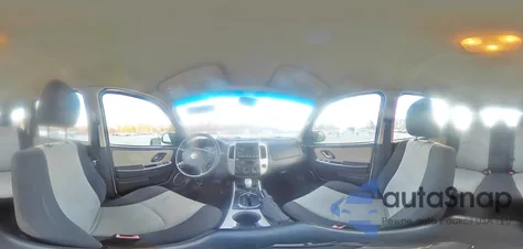 2005 Mercury Mariner z USA, uszkodzony, nr VIN 4M2YU57Z35DJ04744